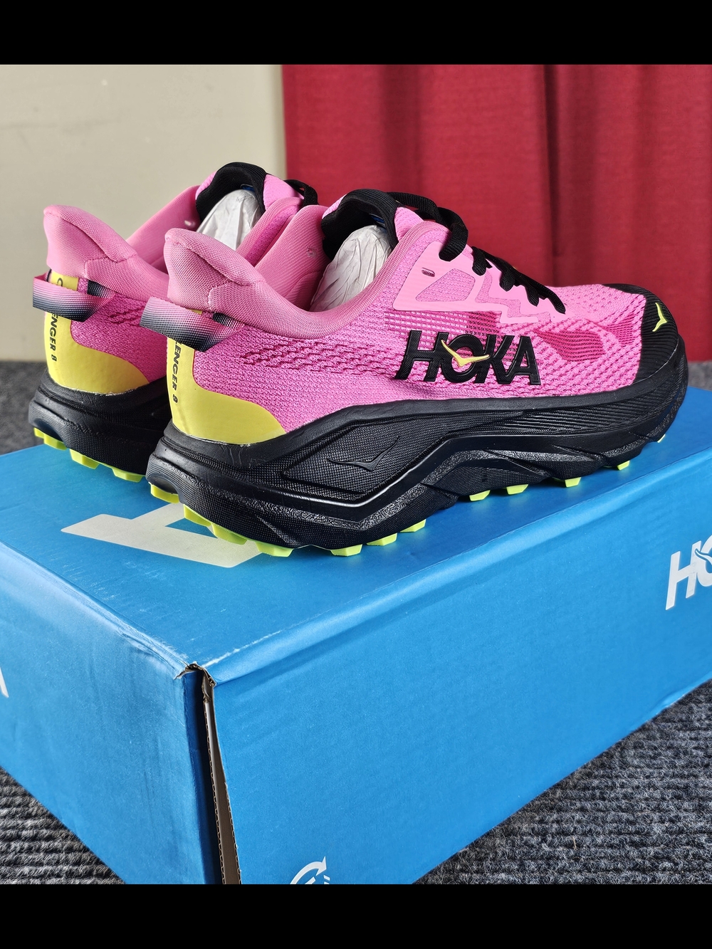 HOKA Womens Size 7D Challenger 8 Pink Trail Running Shoes - Picture 3 of 10